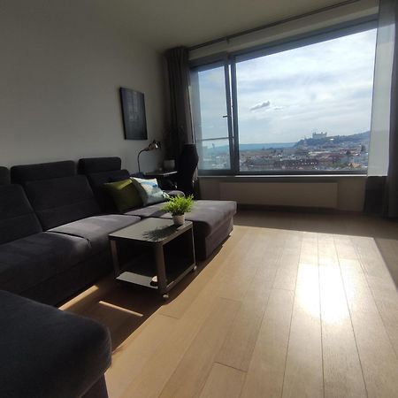 Cozy 2 Rooms Flat - Castle View Bratislava Extérieur photo