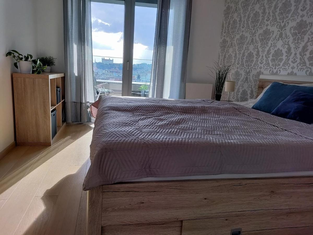 Cozy 2 Rooms Flat - Castle View Bratislava Extérieur photo